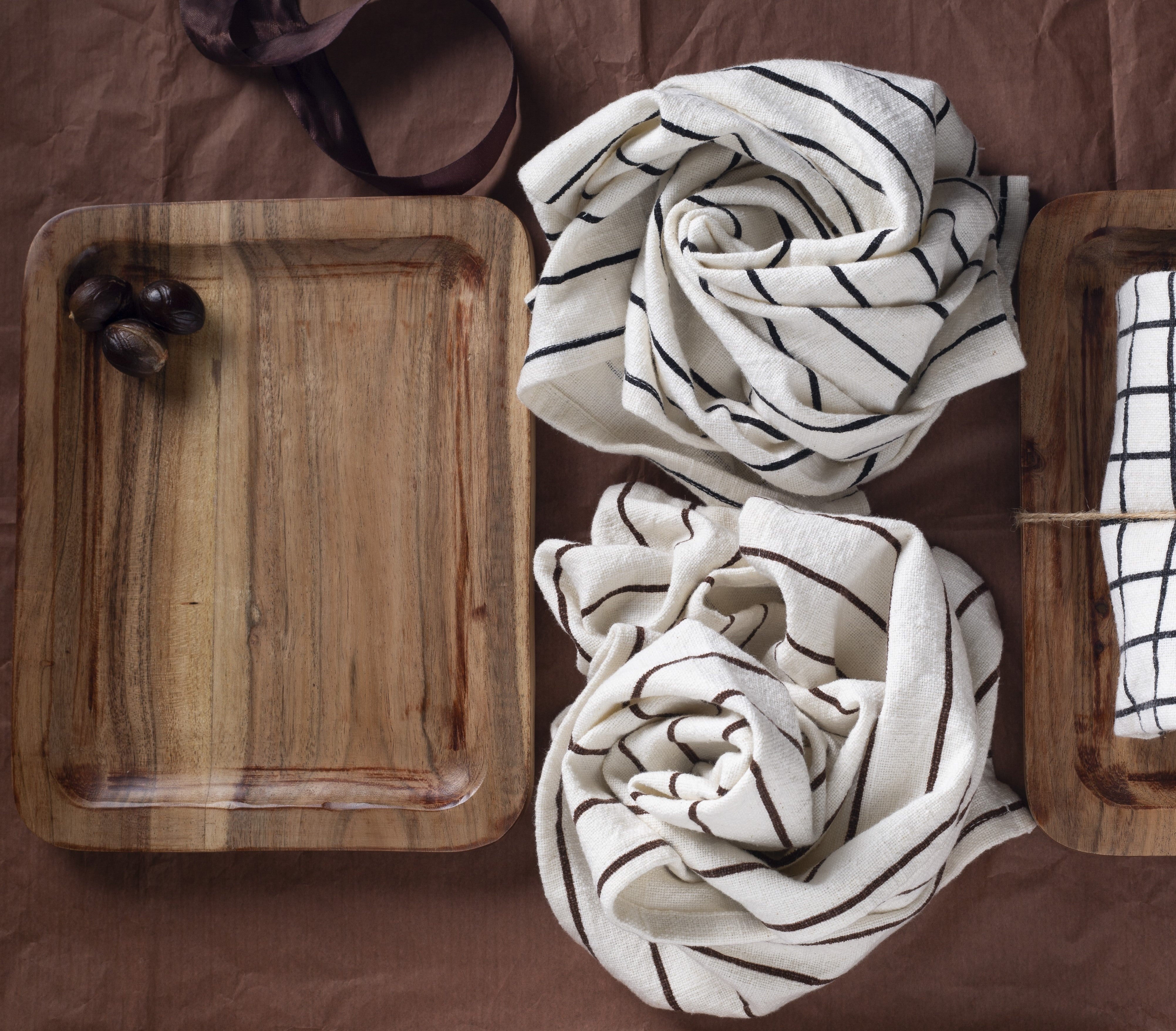 Kitchen Towel With Wooden Tray - 100 % Cotton Stripes- Ivory / Black